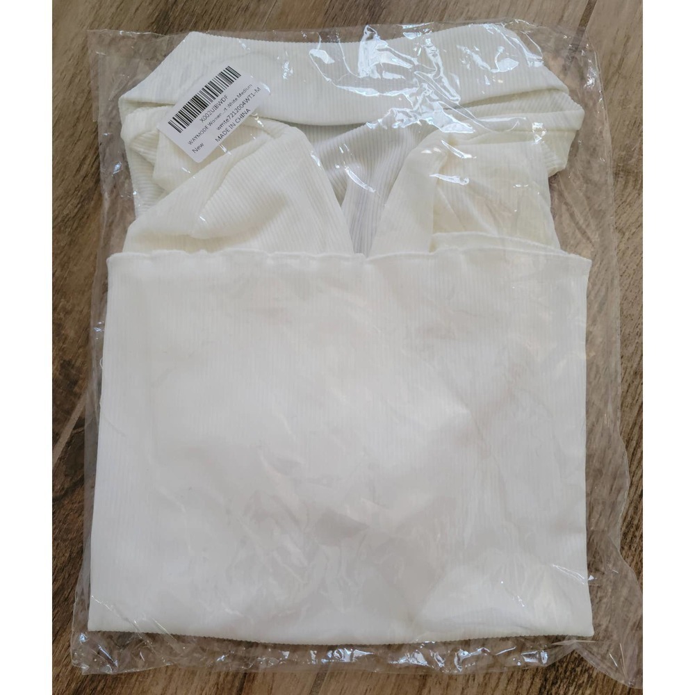 White Ribbed Collared V Neck Cropped Tee Medium NWT - Picture 7 of 8